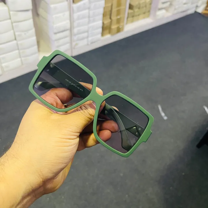 Oversized%20Square%20Vintage%20Korean%20Green%20Frame%20Purple%20Lens%20Trendy%20Sunglasses%20For%20Women%20-%20Image%203