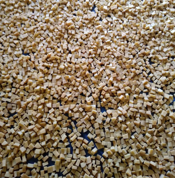 Pure%20Ilame%20Chhurpi%20(Nepali%20Traditional%20Dried%20Cheese)%20500gm%20Pack%20-%20Image%205