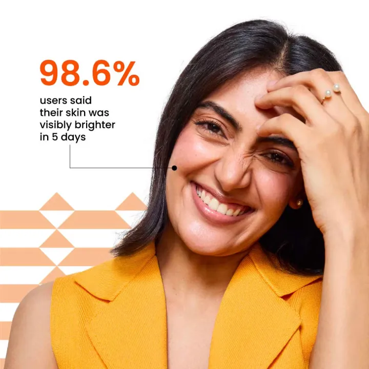 Foxtale%2015%25%20Vitamin%20C%20Face%20Serum%20For%20Glowing%20Skin%20%7C%20Purest%20Vitamin%20C%20(L-Ascorbic%20Acid)%20With%20Vitamin%20E%20%7C%20Moisturizing%20Serum%20For%20Sensitive%20Skin%20%7C%20All%20Skin%20Types%20%7C%20For%20Men%20&%20Women%20%7C%2030%20Ml%20-%20Image%204