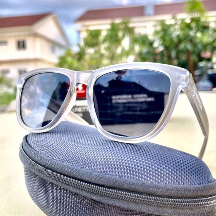 Ready%20Stock%20Hawkers%20Knockaround%20Transparent%20400%20UVA%20UVB%20Protection%20for%20Mens%20Womens%20Sunglasses%20Unisex%20Outdoor%20Shades%20-%20Image%203