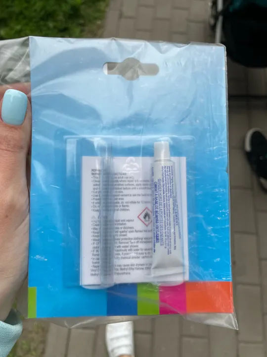 INTEX%20Repair%20Kit%20-%20Patch,%20Glue,%20Subsidy%20Collar%20for%20Swimming%20Ring,%20Pool,%20Paddling%20Pool%20Hole%20Repair%20-%20Image%203