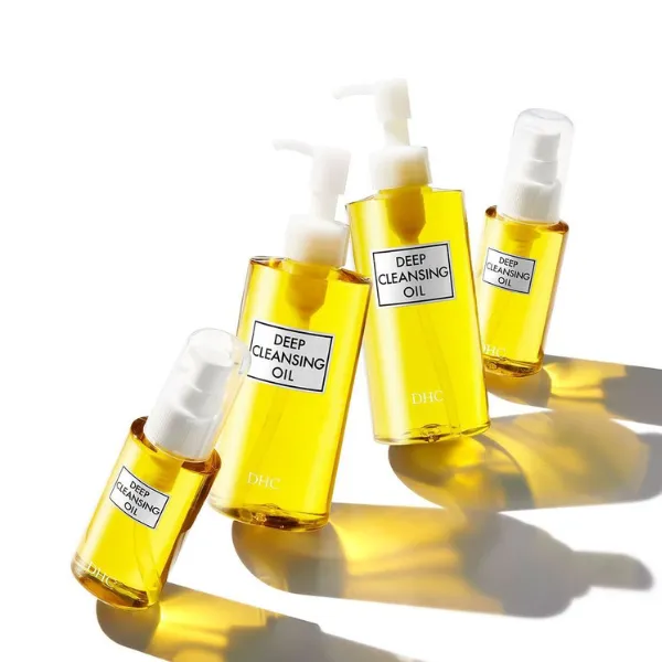 DHC%20Deep%20Cleansing%20Oil%20for%20Face%20And%20Makeup%20Removal%20200%20Ml%20Deep%20Pore%20Cleansing%20Oil%20-%20Image%203