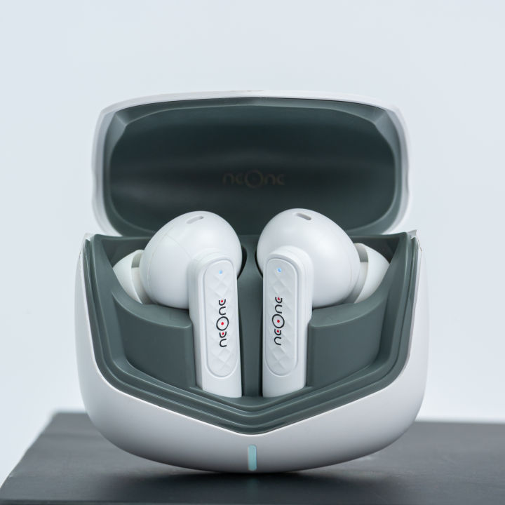 neOne%20PureBeats%20Move%20True%20Wireless%20Earbuds%20%7C%20ENC%20+%20ANC%20Quad%20Mics%20%7C%20Bluetooth%205.4%20Low%20Latency%20%7C%206H%20Playtime%20%7C%20IPX5%20Waterproof%20%7C%20Titanium%20Design%20%7C%20Multi-Device%20%7C%201-Year%20Warranty%20-%20Image%206