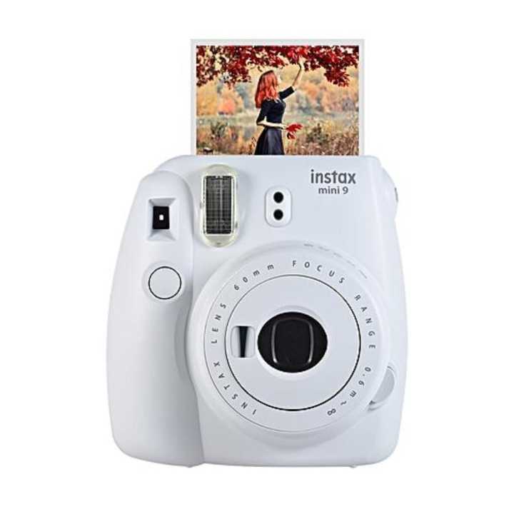 Fujifilm%20Instax%20Mini%209%20Instant%20Camera(Smoky%20White)%20-%20Image%202