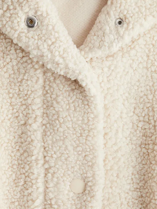 H&M%20Teddy%20Jacket%20-%20Image%202