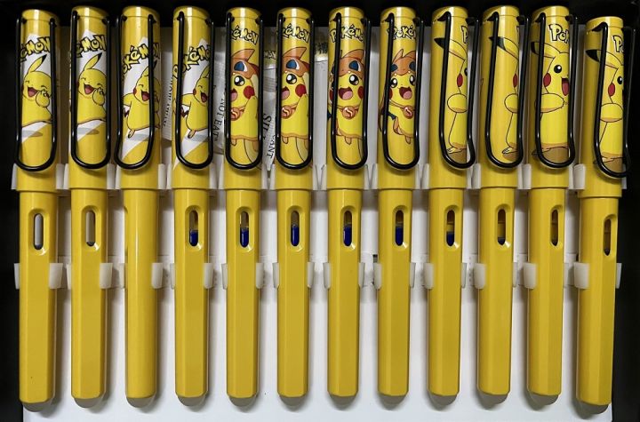 Erasable%20Magic%20Ink%20Pen%20for%20School%20Office%20Writing%20&%20Correction%20-%20Image%202