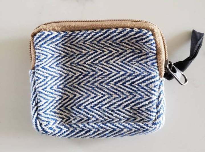 Hemp%20Coin%20Pouch.%20Handcrafted%20Uniquely%20Design%20Hemp%20&%20Cotton%20Mixed%20Double%20Compartment%20Pouch%20For%20Women.%20Small%20Purse%20-%20Image%203