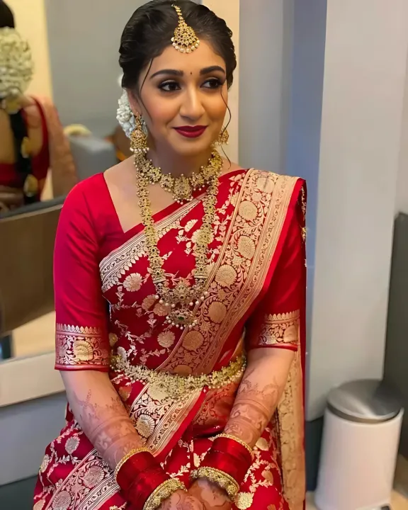 Latest%20Designer%20Bollywood%20Woven%20Banarasi%20Jacquard,%20Art%20Silk%20Saree%20Red%20Color/Available%20in%20Multiple%20Color/%20Banarasi%20kanjiavarm%20paithani%20Bengali%20Bollywood%20patola%20litchi%20cotton%20silk%20saree%20%7C%20Trendy%20Party%20&%20Festive%20Wear%20%7C%20Traditional%20Ethnic%20Fashion%20%7C%20Buy%20Online%20-%20Image%204