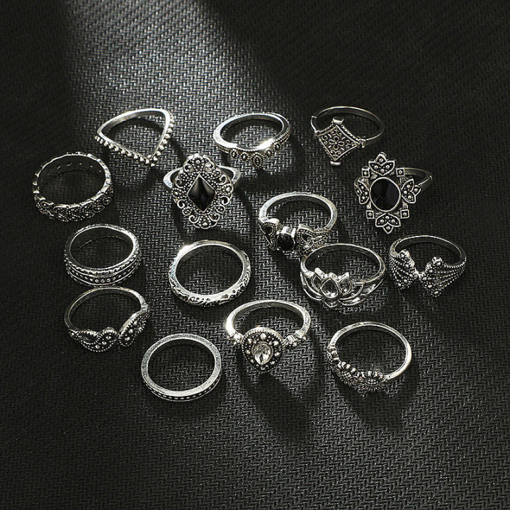 Silver%20&%20Gold%20Vintage%20Carved%20Rings%20Set%20for%20Women%20%E2%80%93%2015-22%20Pcs%20with%20Lotus%20Flower%20and%20Black%20Gemstones%20One%20size%20-%20Image%202