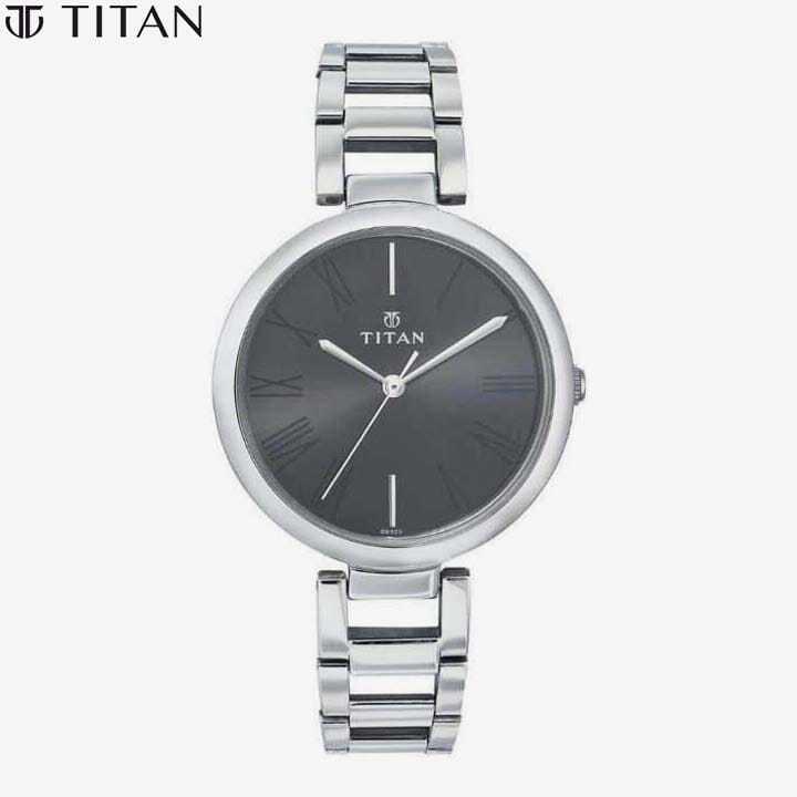 Titan%202480SM02%20Tagged%20Black%20Dial%20Analog%20Watch%20For%20Women-%20Silver%20-%20Image%202