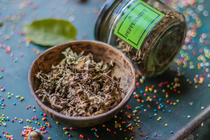 Peppermint%20Mint%20Tea%20%7C%20Tea%20useful%20in%20bloating,%20digestion,%20sinus%20by%20Tea%20Amo%20Nepal%20%7C%2020%20grams%20-%20Image%202