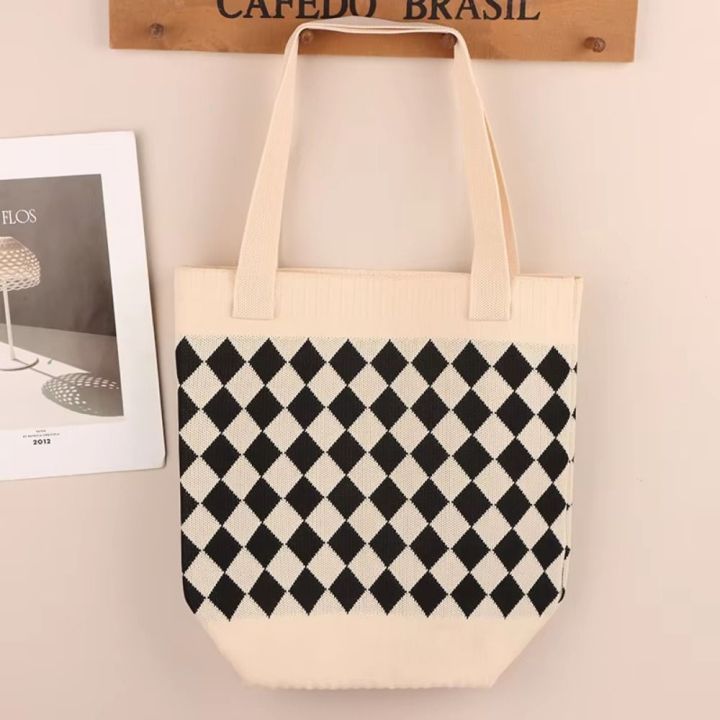 Fashionable%20Rhombus%20Knitted%20Knitted%20Shoulder%20Bag%20Comfortable%20Handle%20Plaid%20Crochet%20Tote%20Bag%20Multifunctional%20Large%20Capacity%20Women's%20Handbag%20Beach%20-%20Image%205