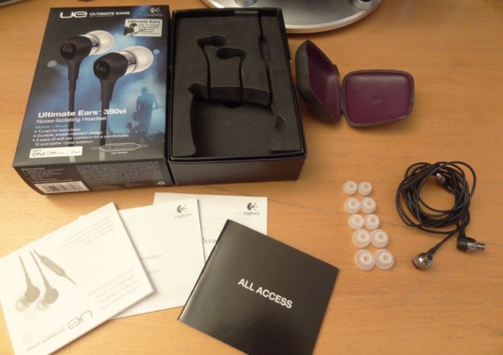 Logitech%20Ultimate%20Ears%20350vi%20Music%20Earphones%20with%20Noise%20cancelling%20and%20control%20buttons%20-%20Image%205
