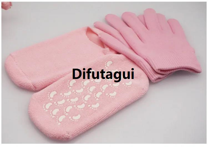 Difutagui%201%20set%20Reusable%20SPA%20Gel%20Socks%20gloves%20Moisturizing%20whitening%20exfoliating%20New%20style%20velvet%20smooth%20beauty%20hand%20foot%20care%20silicone%20socks%20-%20Image%204