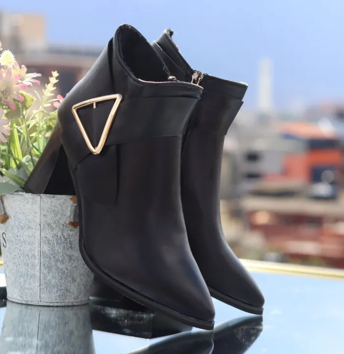 Veloria%20%E2%80%93%20Ladies%E2%80%99%20Elegant%20Premium%20Black%20Ankle%20Boots%20with%20Gold%20Accent%20-%20Image%205