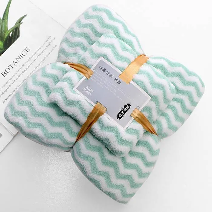 Bath%20And%20Face%20Towel/Coral%20Fleece%20Wave%20Pattern%20Absorbent%20Face%20&%20Bath%20Towel%20Set%20-%20Image%202