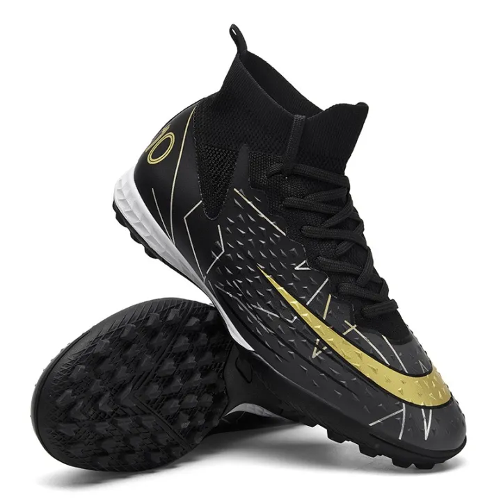 Futsal%20Shoes%20For%20Men%20With%20Grip%20Socks%20-%20Image%207