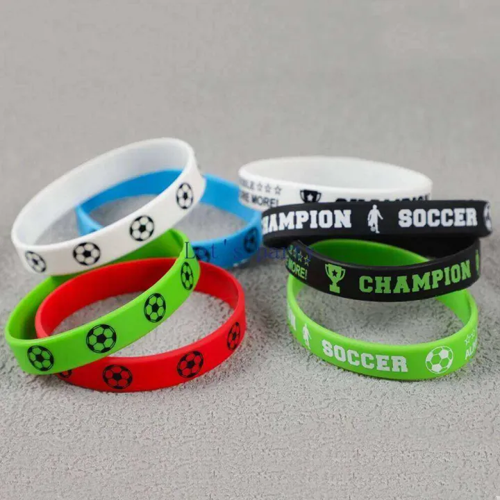 8Pcs%20Football%20Theme%20Gifts%20Soccer%20Silicone%20Stretch%20Bracelet%20Wristbands%20for%20Kids%20Adults%20Birthday%20Party%20Favors%20Decorations%20-%20Image%204