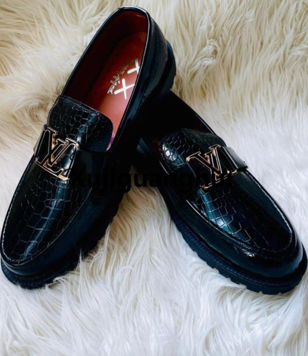 Xujiguanghui%20Pumpy%20shoes%20are%20designed%20in%20very%20beautiful%20brown%20color%20for%20men%20and%20boys%20which%20are%20very%20special%20and%20very%20strong%20and%20their%20sole%20is%20also%20very%20thick%20and%20they%20look%20very%20stylish%20to%20wear.%20-%20Image%208