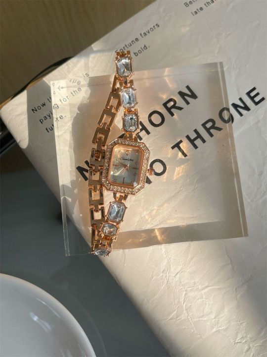 【High-quality】unlifex Chanel Style Square Diamond Watch for Women, Gold Cube Chain, Vintage Exquisite Watch