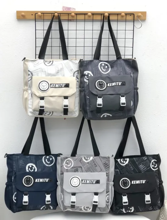 Kemitu%20Black%20Tote%20Bag%20With%20Newspaper%20Print%20And%20Buckle%20Closure%20-Trendy%20Shoulder%20Bag%20For%20Daily%20Use%20-%20Image%208