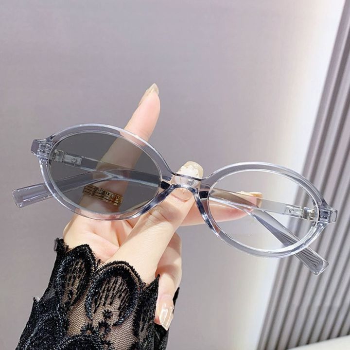 Vintage%20Blue%20Ray%20Blocking%20Anti-Blue%20Light%20Glasses%20Anti-UV%20Photochromic%20Sunglasses%20Ultralight%20Retro%20Oval%20Frame%20Computer%20Goggles%20for%20Men%20Women%20-%20Image%204