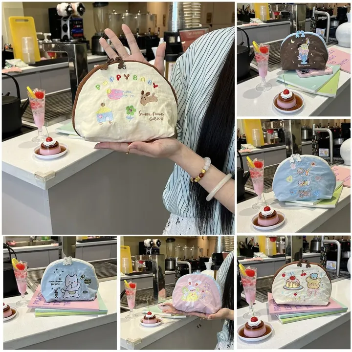 Portable%20Cartoon%20Embroidery%20Storage%20Bag%20Nylon%20Large%20Capacity%20Cosmetic%20Bag%20Ultralight%20Zipper%20Travel%20Toiletry%20Bag%20-%20Image%204