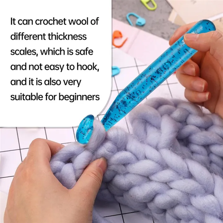 25%20mm%20Crochet%20Hook%20Set%20Large%20Acrylic%2020%20mm%20Crochet%20Hook%20with%2010%20Pcs%20Markers%20Perfect%20for%20Chunky%20Yarn%20Carpet%20-%20Image%206