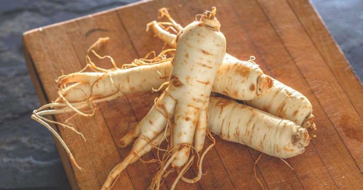 Ginseng-80%20Weight:%2090x500mg%20(especially%20Panax%20ginseng%20and%20American%20ginseng)%20-%20Image%202