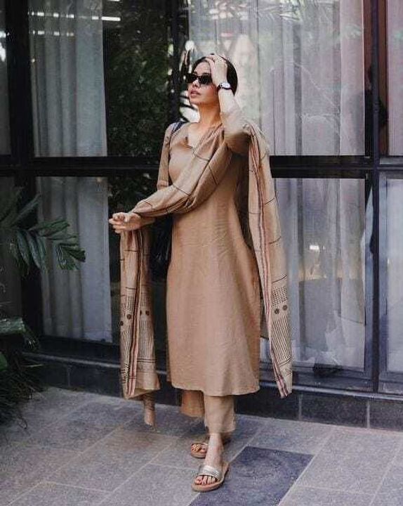 Fabdale%20Solid%20Viscose%20Rayon%20Straight%20Kurta%20Suruwal%20Set%20with%20Dupatta%20%7C%20Salwar%20Suit%20for%20Women%20%7C%20Casual%20Wear%20(PLDI-021)%20-%20Image%203