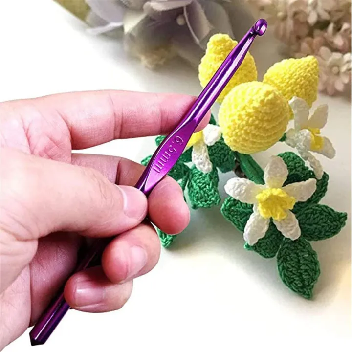 100Pcs%20Crochet%20Hook%20with%20Yarn%20Knit%20Gauge%20DIY%20Tools%20Kit%20Blue%20-%20Image%202