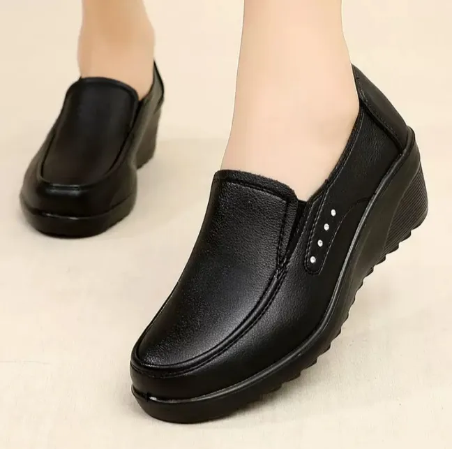 Fashion Elegant Deep Mouth Soft Leather Shoes Women Fall Spring 2025 Black Wedge Heels Pumps For Ladies Office Casual Work