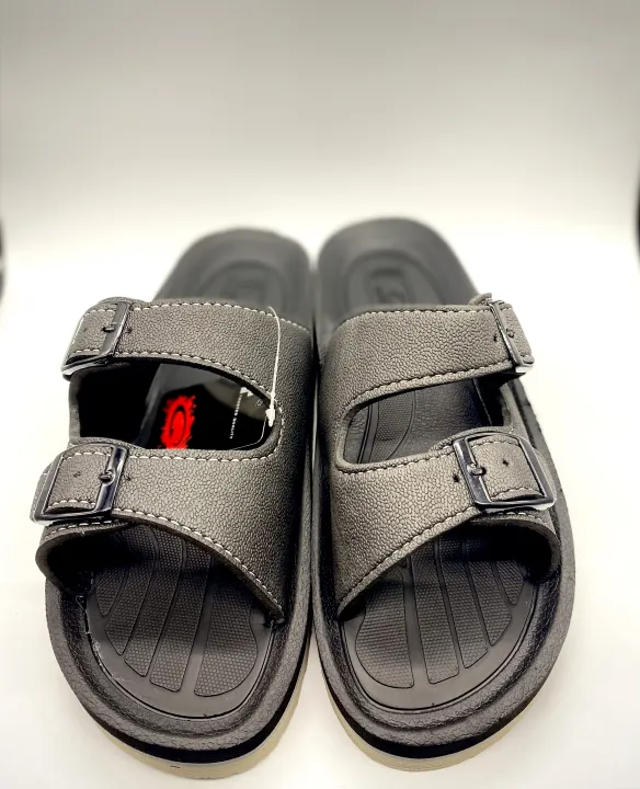 Best%20and%20premium%20slides%20for%20men%20-%20Image%202