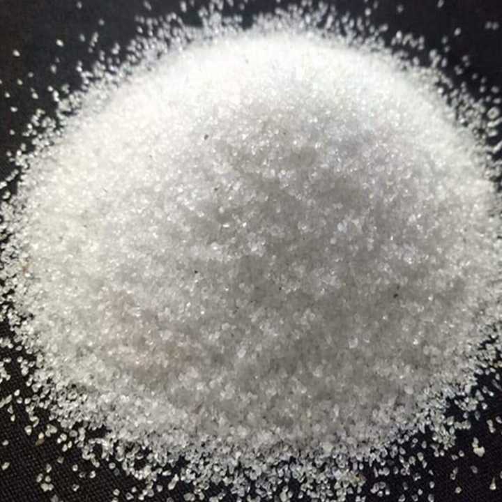 Decorative%20White%20Sand%20For%20Aquarium%202Kg%20By%20Crown%20Aquatics%20-%20Image%202