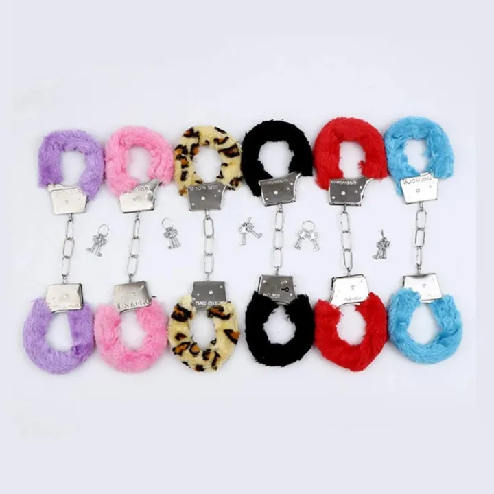 Hand%20cuff%20Stainless%20Steel%20Chain%20Handcuffs%20Plush%20Handcuffs%20Adult%20Game%20Toy%20Sex%20Toys%20for%20Couples%20-%20Image%207