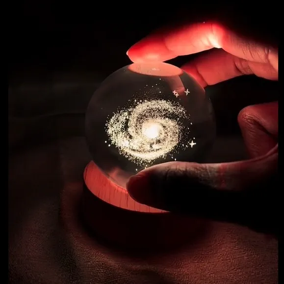 3D%20Galaxy%20Crystal%20Ball%20lamp%20Night%20Light%20With%20Wooden%20Base%20Moon,%20Saturn,%20Galaxy%20-%20Image%205