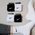 Nike Men's Everyday Cushioned Cotton Crew socks - Pack of  1 pair. 