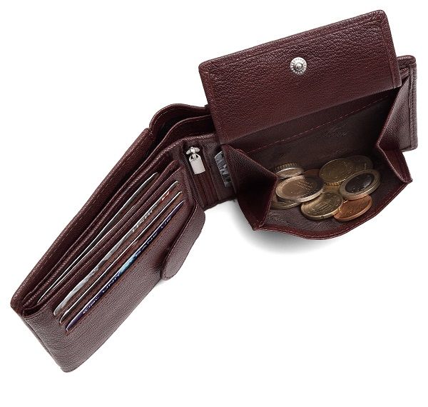 WildHorn%20Nepal%20Bombay%20Brown%20Genuine%20Leather%20RFID%20Protected%20Wallet%20For%20Men-WH1173%20%7C%20Fashion%20Accessory%20For%20Men%20-%20Image%206