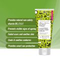 Blossom Kochhar Aroma Magic Cucumber Sunscreen For Normal To Sensitive Skin 100 ml. 