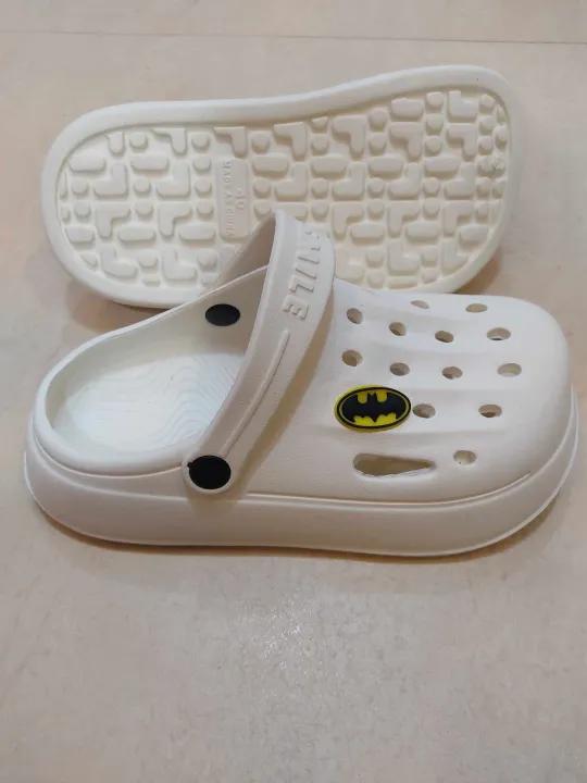 Crocs%20Slipper%20By%20Jutta%20Ghar%20Nepal%20-%20Multicolor%20%7C%20Multisize%20%7C%20Fashion%20%7C%20Crocs%20Slippers%20For%20Men%20And%20Women%20-%20Image%203