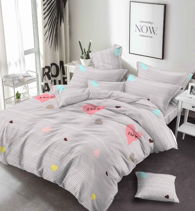 Stripes With Heart Bedsheet Set