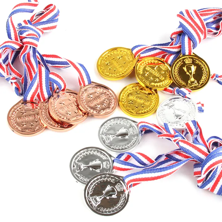 Gold%20Silver%20Bronze%20Award%20Medal%20Winner%20Reward%20Football%20Competition%20Prizes%20Award%20Medal%20For%20Souvenir%20Gift%20Outdoor%20Sport%20Kids%20Toys%20-%20Image%202