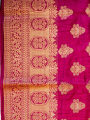 Dola Silk Saree With Golden Jari Work Blouse Piece Attached. 