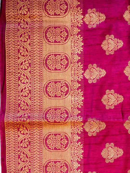 Dola%20Silk%20Saree%20With%20Golden%20Jari%20Work%20Blouse%20Piece%20Attached%20-%20Image%206