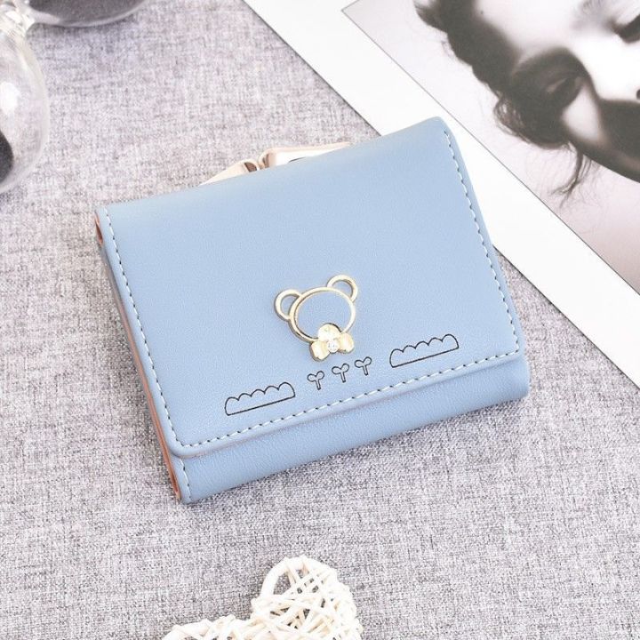 Cute%20Wallet%20Small%20Short%20Purse%20for%20Women%20-%20Luxury%20Design,%20Microfiber%20Synthetic%20PU%20Leather,%20Compact%20and%20Stylish%20-%20Image%205