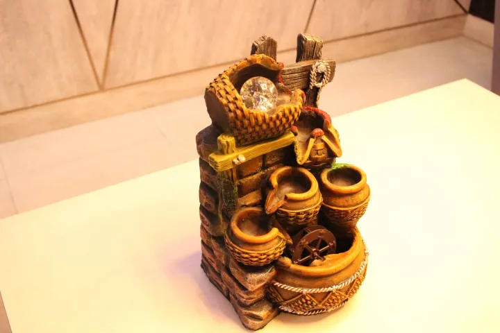 Showpiece%20Water%20Fountains%20with%20Led%20Lights%20-%20Image%202