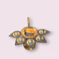 Brass Aarati 5 mukhe 2.8 inch 7 cm with brass handle. 
