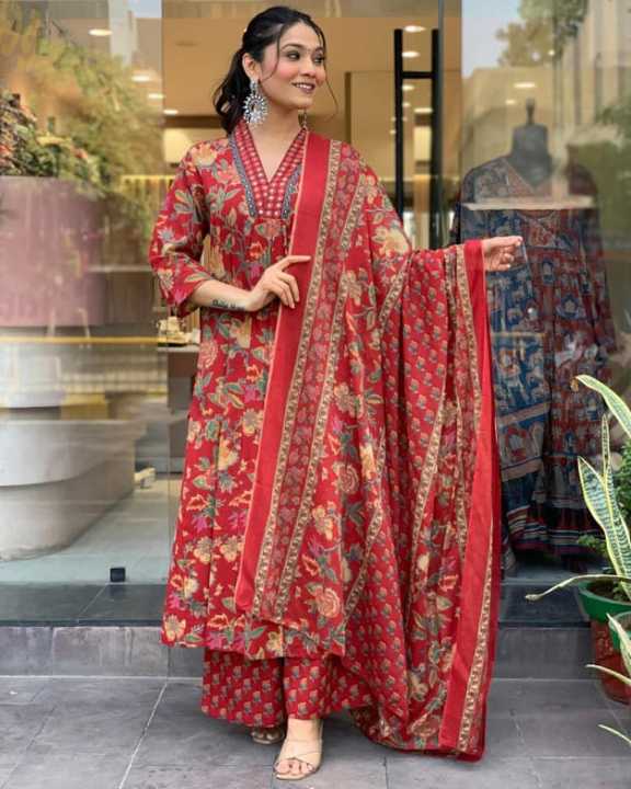 Fabdale%203%20Piece%20Floral%20Print%20Viscose%20Rayon%20Kurta%20Suruwal%20Set%20with%20Dupatta%20%7C%20Salwar%20Suit%20for%20Women%20(DVST-009)%20-%20Image%205