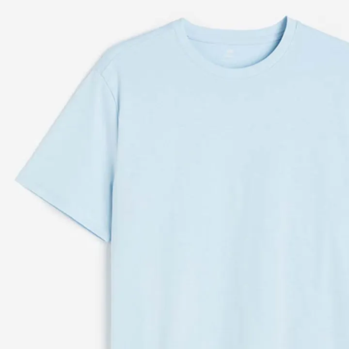 Sky%20Blue%20Cotton%20Plain%20Half%20Sleeves%20T-Shirt%20For%20Men%20-%20Sky%20Blue%20%7C%20Multisize%20%7C%20Fashion%20%7C%20Summer%20T-Shirts%20For%20Men%20-%20Image%203