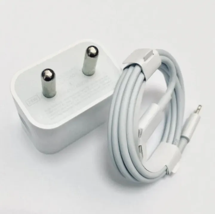 ElectraByte%20Two%20Pin%20i-phone%2020W%20Charger%20%20Power%20Adapter%20With%20USB-C%20To%20Lightning%20Cable%20-%20Image%203